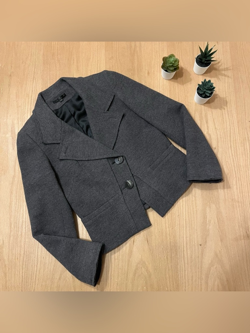 Teenflo (Judith & Charles) Vintage Y2K 100% Wool Made in Canada Raw Edge Blazer